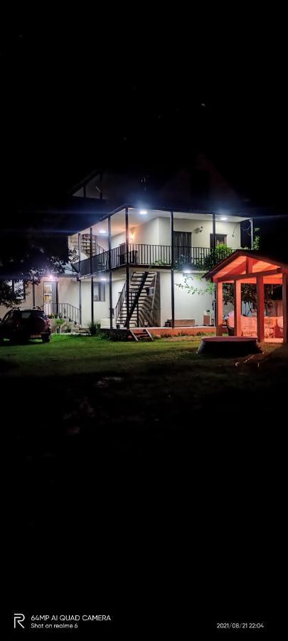 מסטיה House B&B מראה חיצוני תמונה