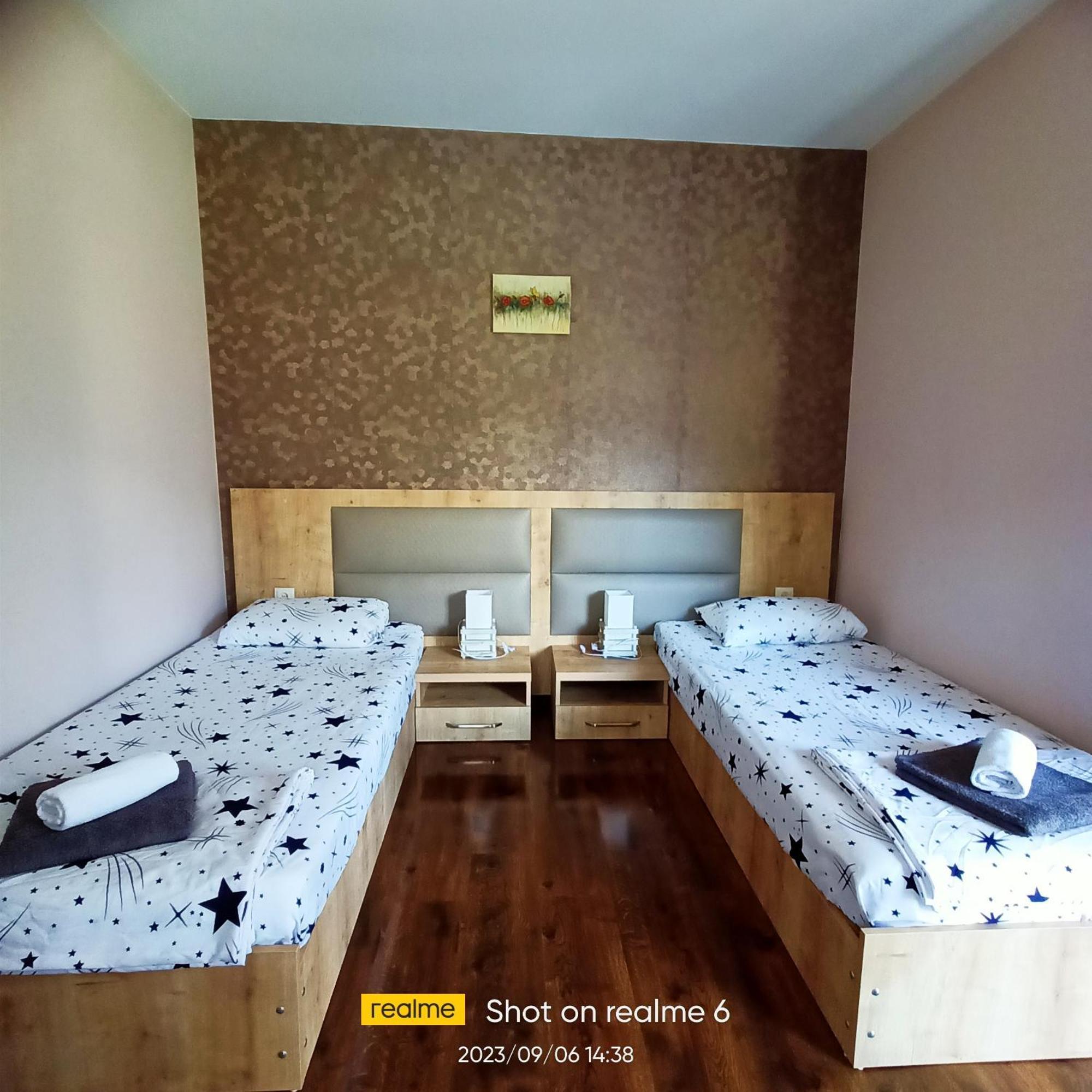 מסטיה House B&B מראה חיצוני תמונה